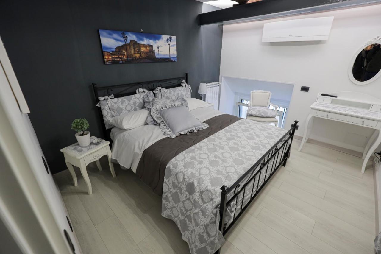 Happy House 31 Apartment Наполи Екстериор снимка
