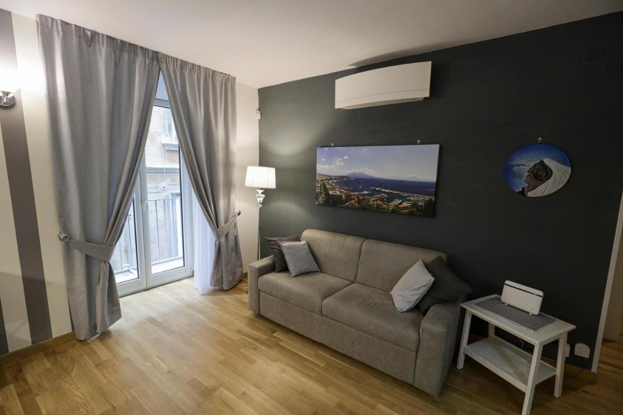 Happy House 31 Apartment Наполи Екстериор снимка