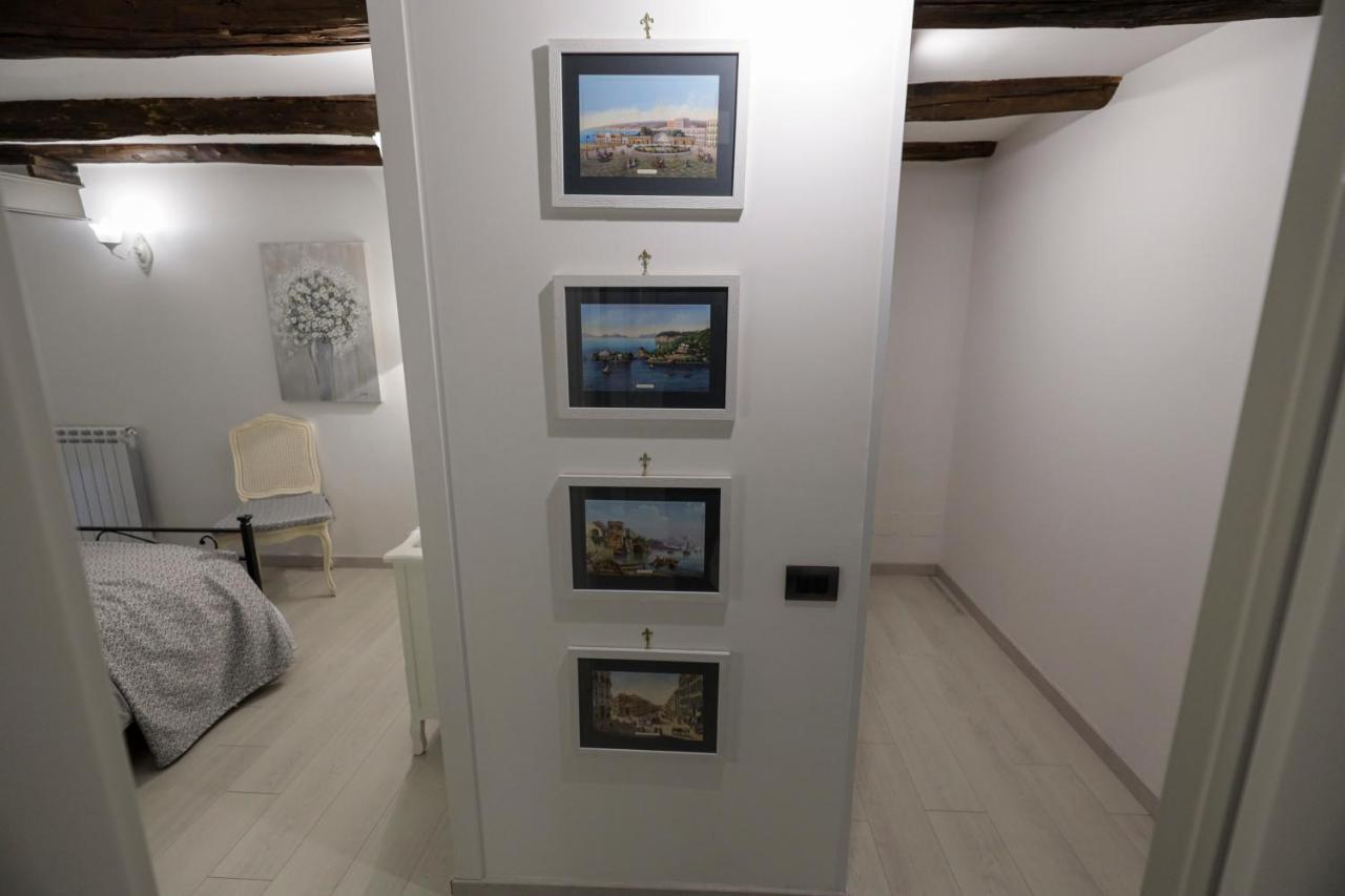 Happy House 31 Apartment Наполи Екстериор снимка
